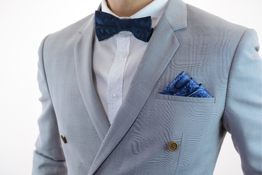 Man wearing handkerchief