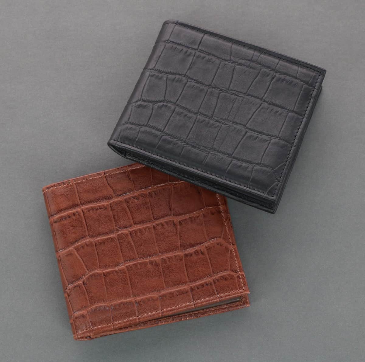 Esteban Croco Embossed Leather 8 Slot Bi-Fold Wallet - Black