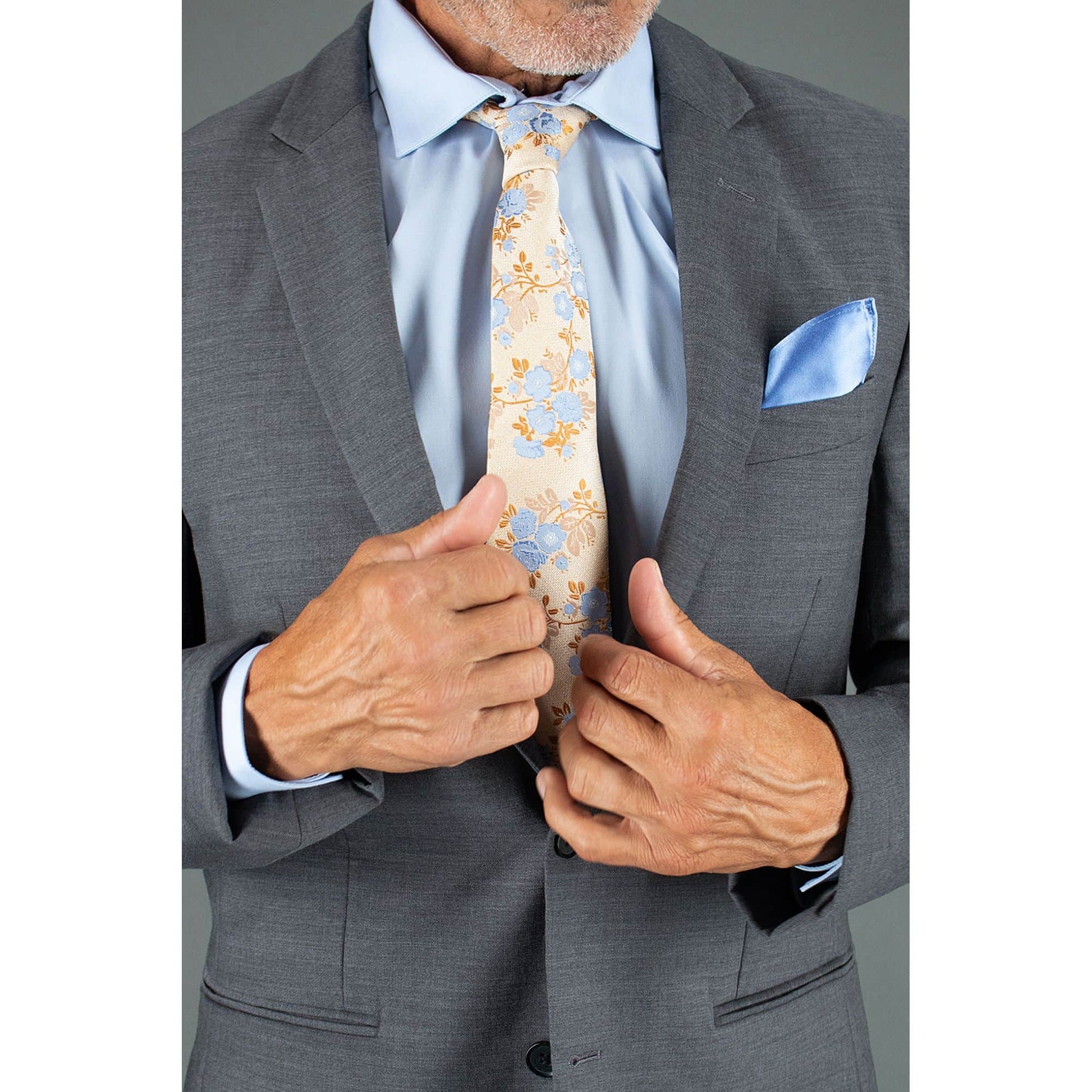 Sutton Solid Color 13 Inch Silk Pocket Square - Light Blue