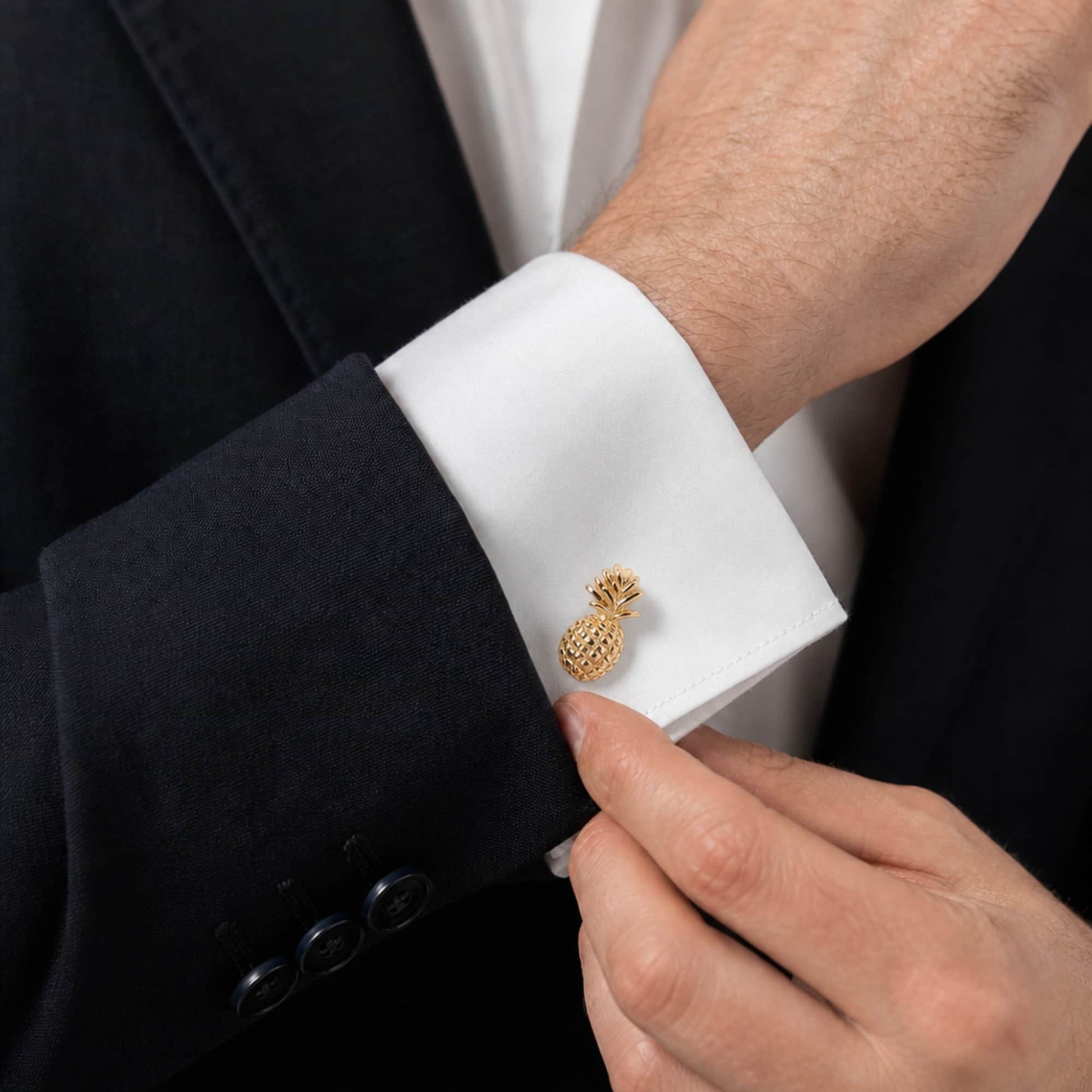 The Pineapple Crest Cufflinks (1 Pair) - Gold