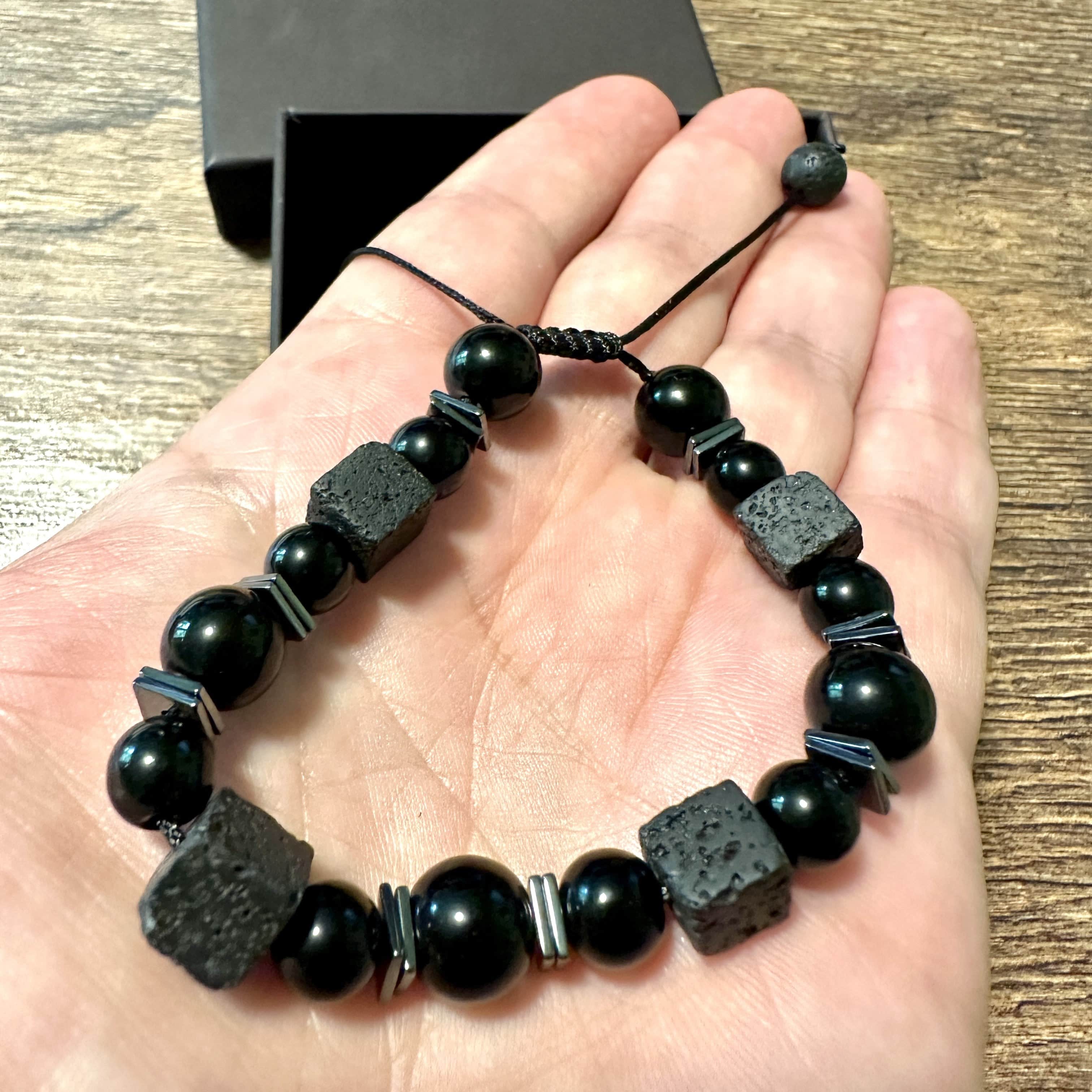 Flint Beaded Stone and Metallic Adjustable Bracelet - Black