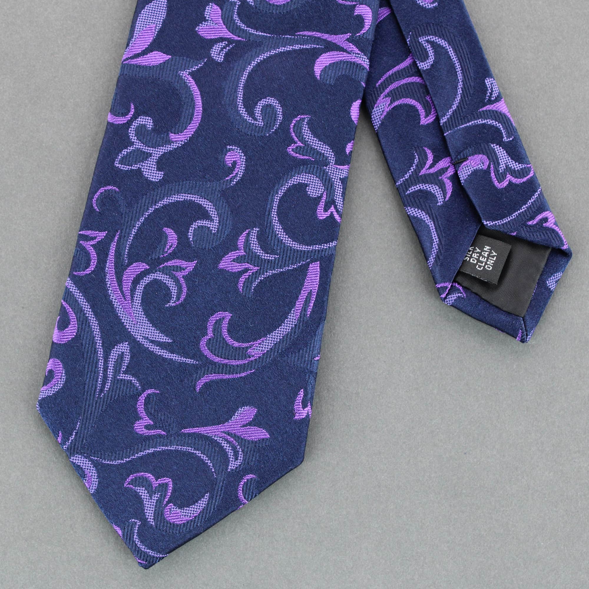 Christian the Romantic Brocade Silk Necktie - Purple