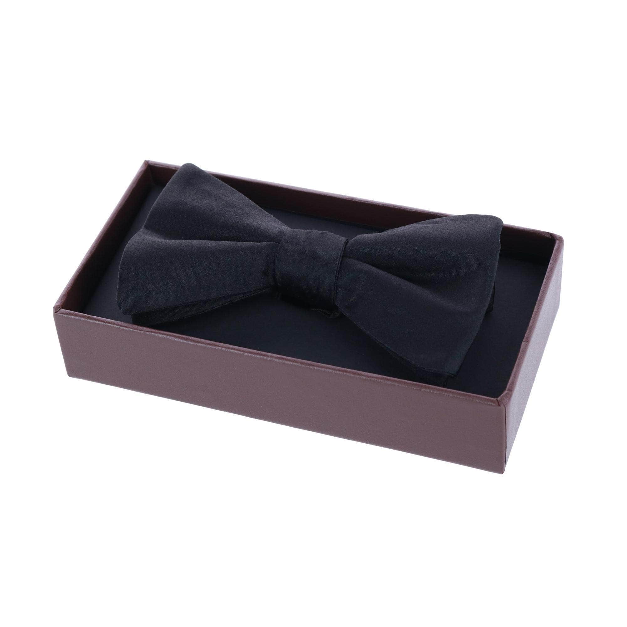 Sutton Solid Color Silk Bow Tie - Black