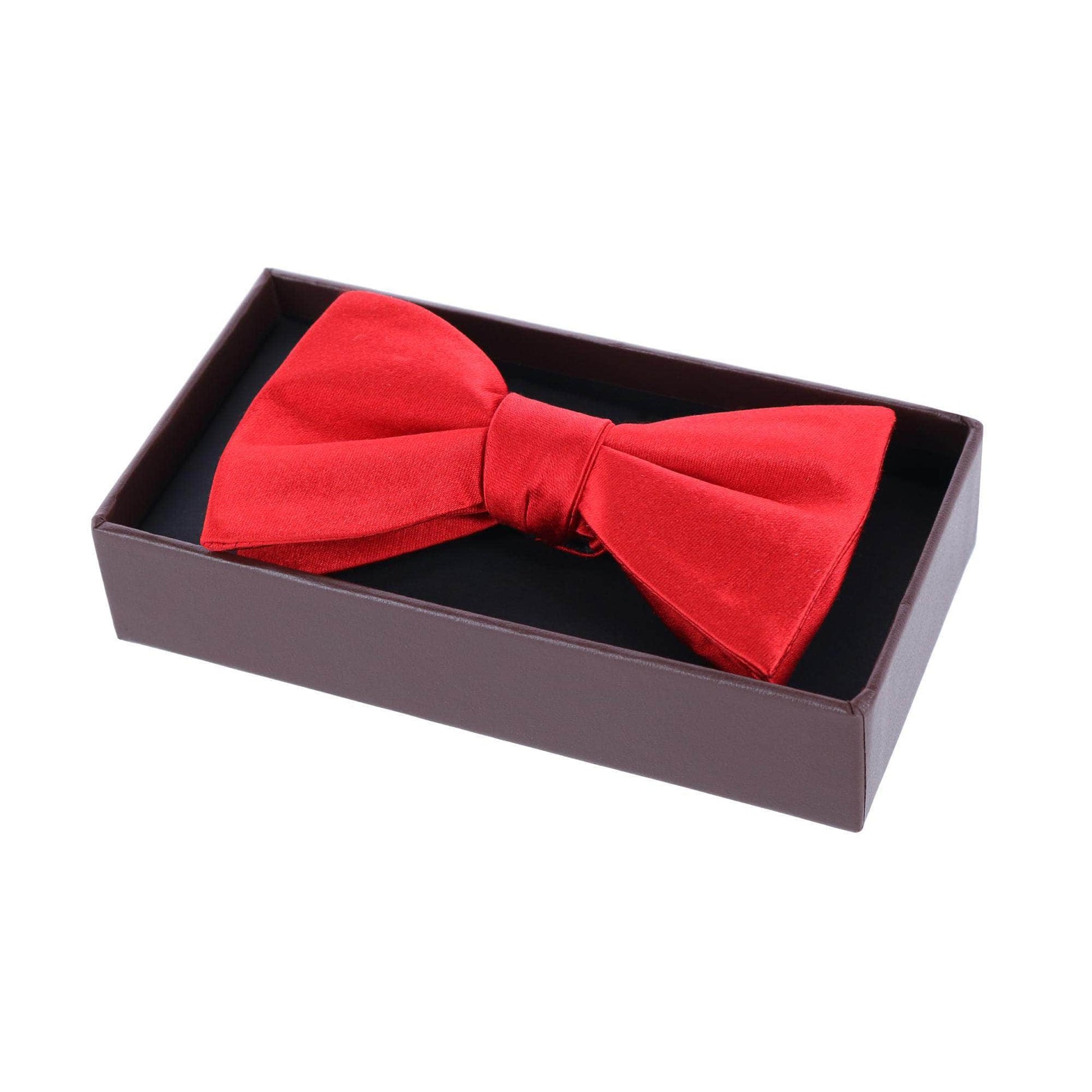 Sutton Solid Color Silk Bow Tie - Red